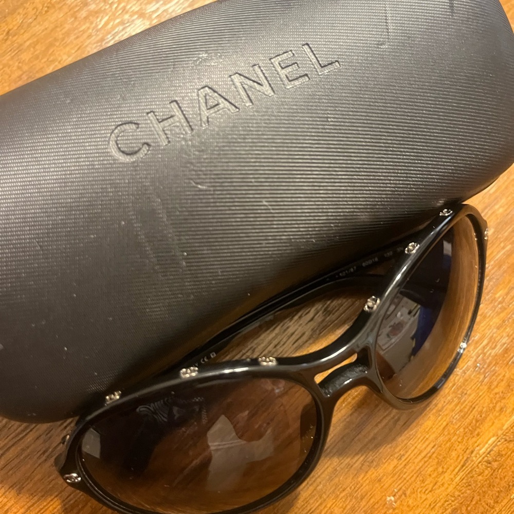 CHANEL Black Sunglasses with Silver Accents